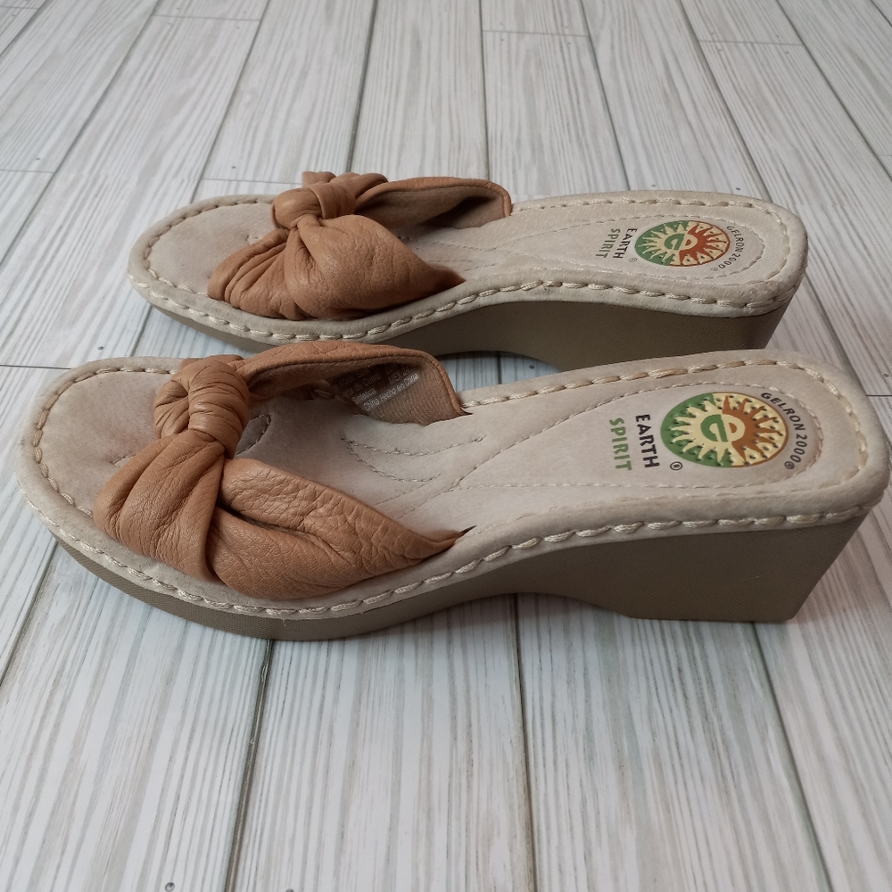 Earth Spirit Boho Leather Wedge Sandals - Picture 5 of 8